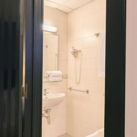 Executive Business Hotel