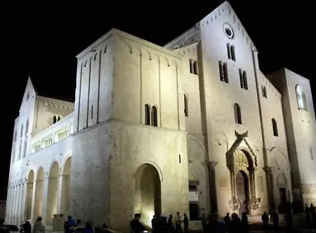 فندق Executive Business 3*