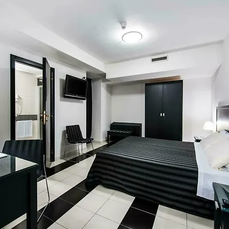 Executive Business 3*