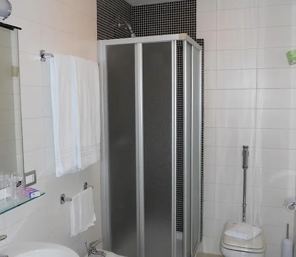 Hotel Executive Business