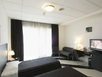 מלון Executive Business בארי